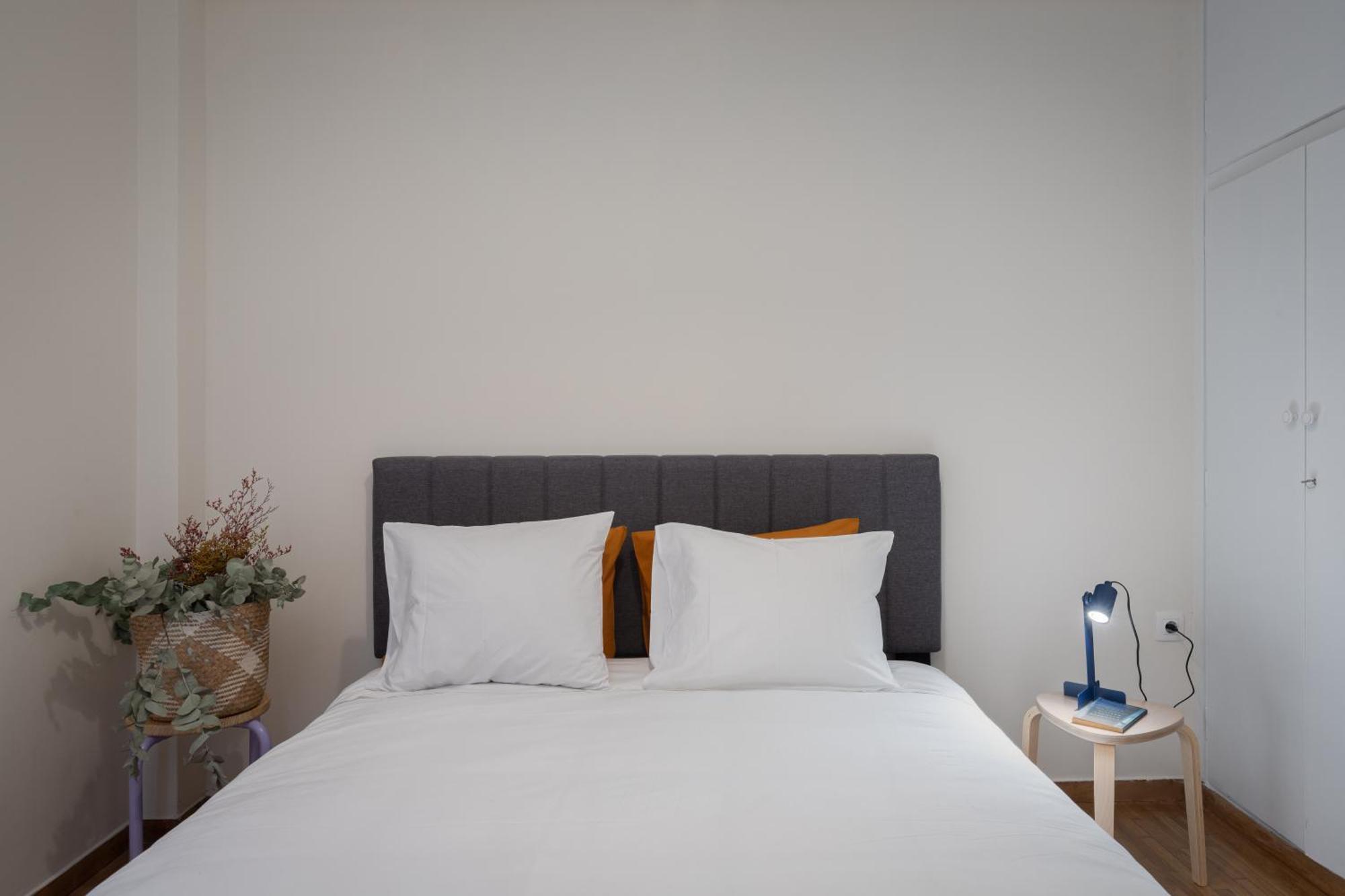 Lovely Apartment In Exarcheia Atenas Exterior foto